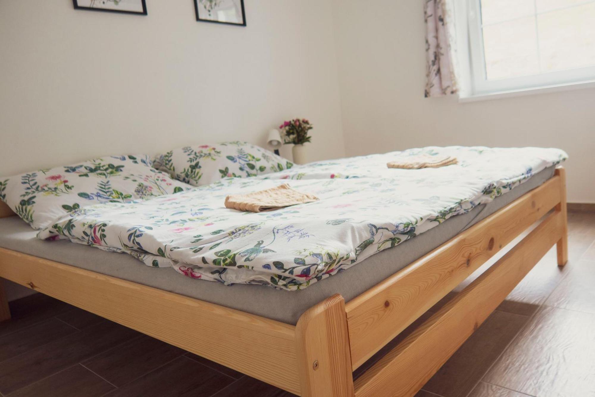 Na Kopecku Apartment *
